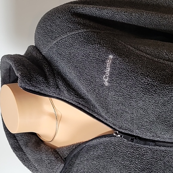 Columbia Jackets & Blazers - Columbia Full zip Gray Fleece Jacket